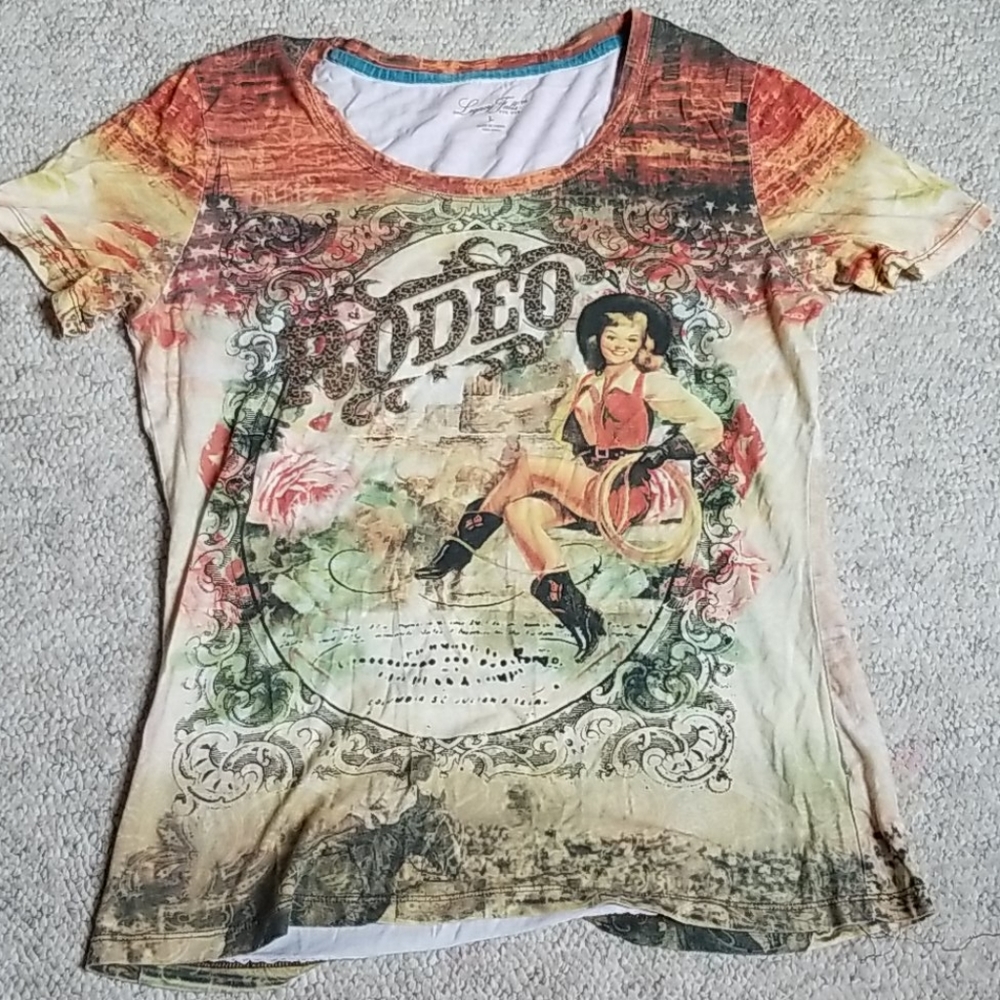 Women's legacy falls shirt